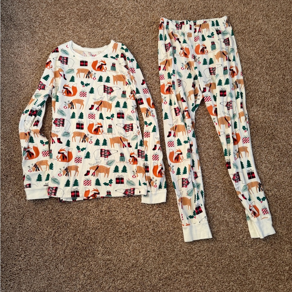 PJ Place Christmas Holiday Winter Animal Print White Cotton Pajamas Adult XS